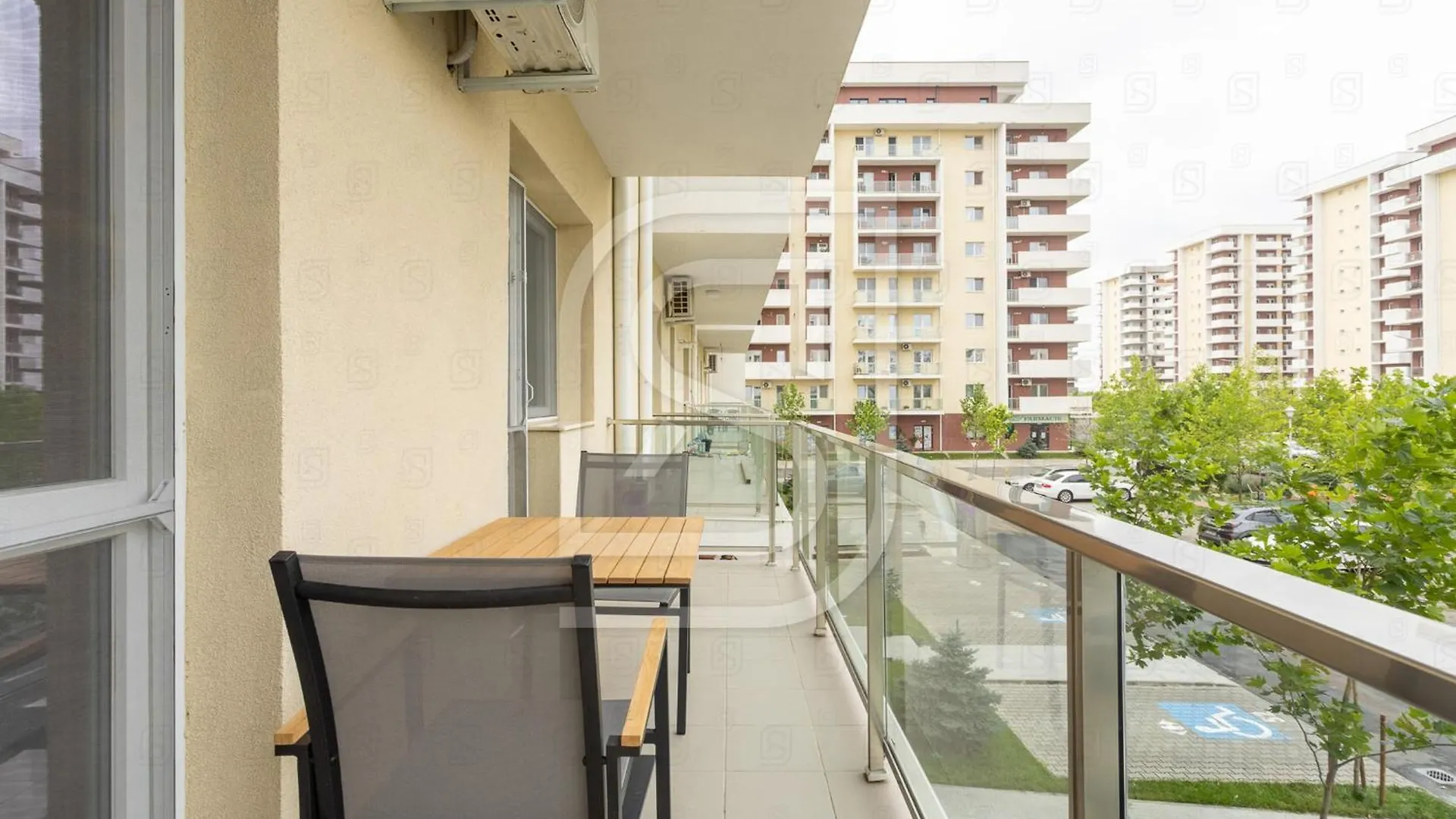 Apartment Emerald By Kristal Collection Bucharest Romania